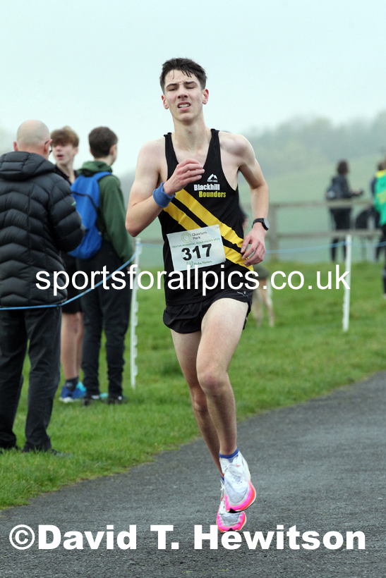 Senior Mens and Womens 2021 Heaton Memorial 10k Road Race, Town Moor, Newcastle. Photo: David T. Hewitson/Sports for All Pics